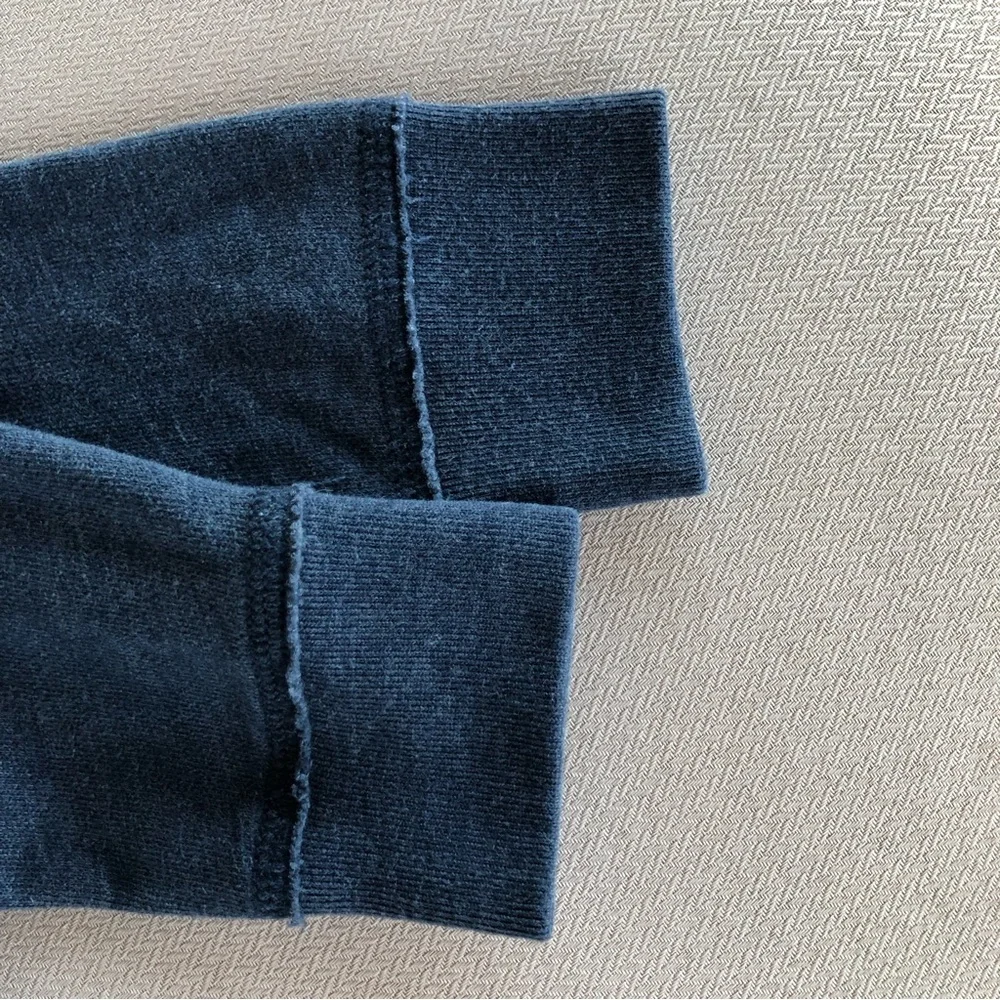 Abercrombie Kids Fleece Navy Silver Pull Over Raw Hem Top M